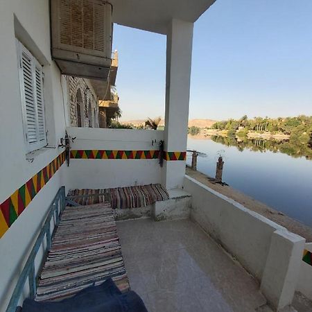Otasho Nile View House Hotel Aswan Bagian luar foto
